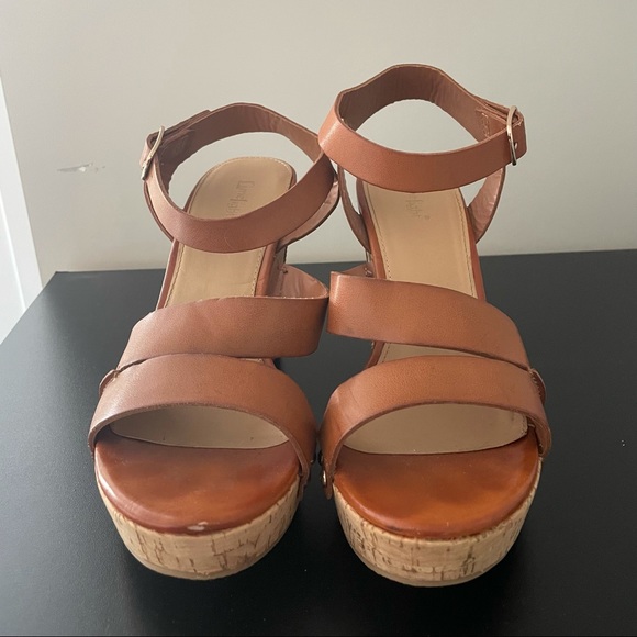 Limelight Wedge Sandals - Picture 3 of 5